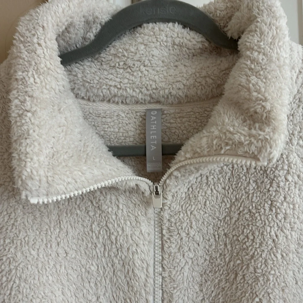 Athleta Sherpa Jacket. Size L. - Picture 4 of 7